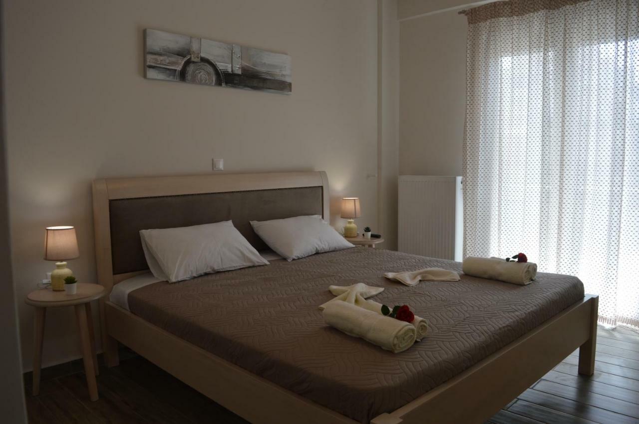 Botonis Bright Spacious Apartment Chania  Exterior photo